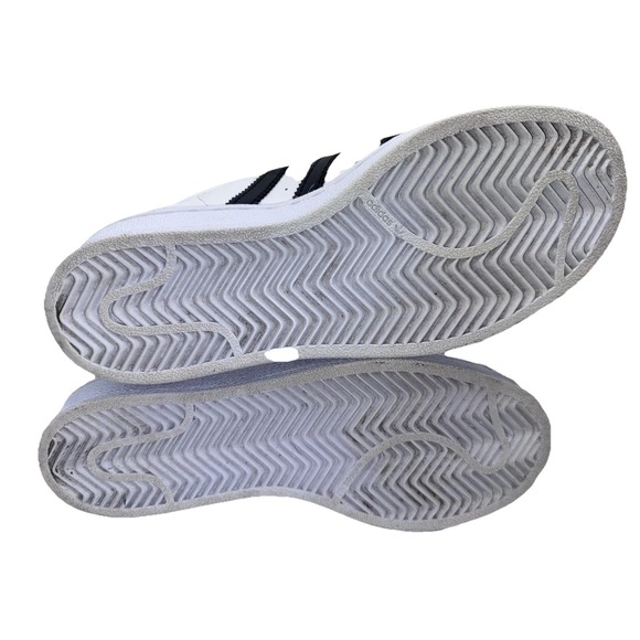 Adidas Superstar Classic White Black Stripe Sneakers - Size 3.5 Women's No Laces - Picture 9 of 9
